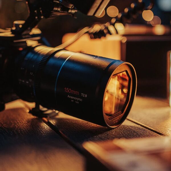 https://store.sirui.com/products/venus-150mm-t2-9-1-6x-full-frame-anamorphic-lens